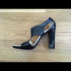 Roger Vivier Shoes - Roger Vivier heels Roger Vivier Shoes - Roger Vivier heels